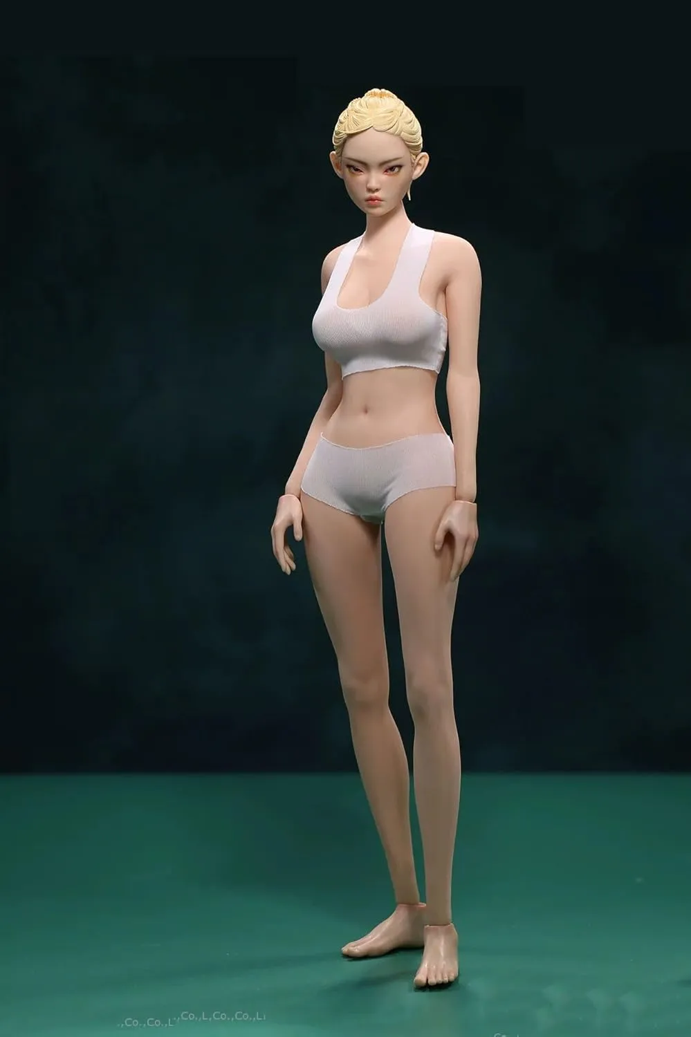 1/6 Scale Female Body, 12inch Super Flexible Long Legged Model Body Shape Action Figure JIAOUDOLL Seamless Figure Doll with Detachable Feet No Head (Normal Skin)