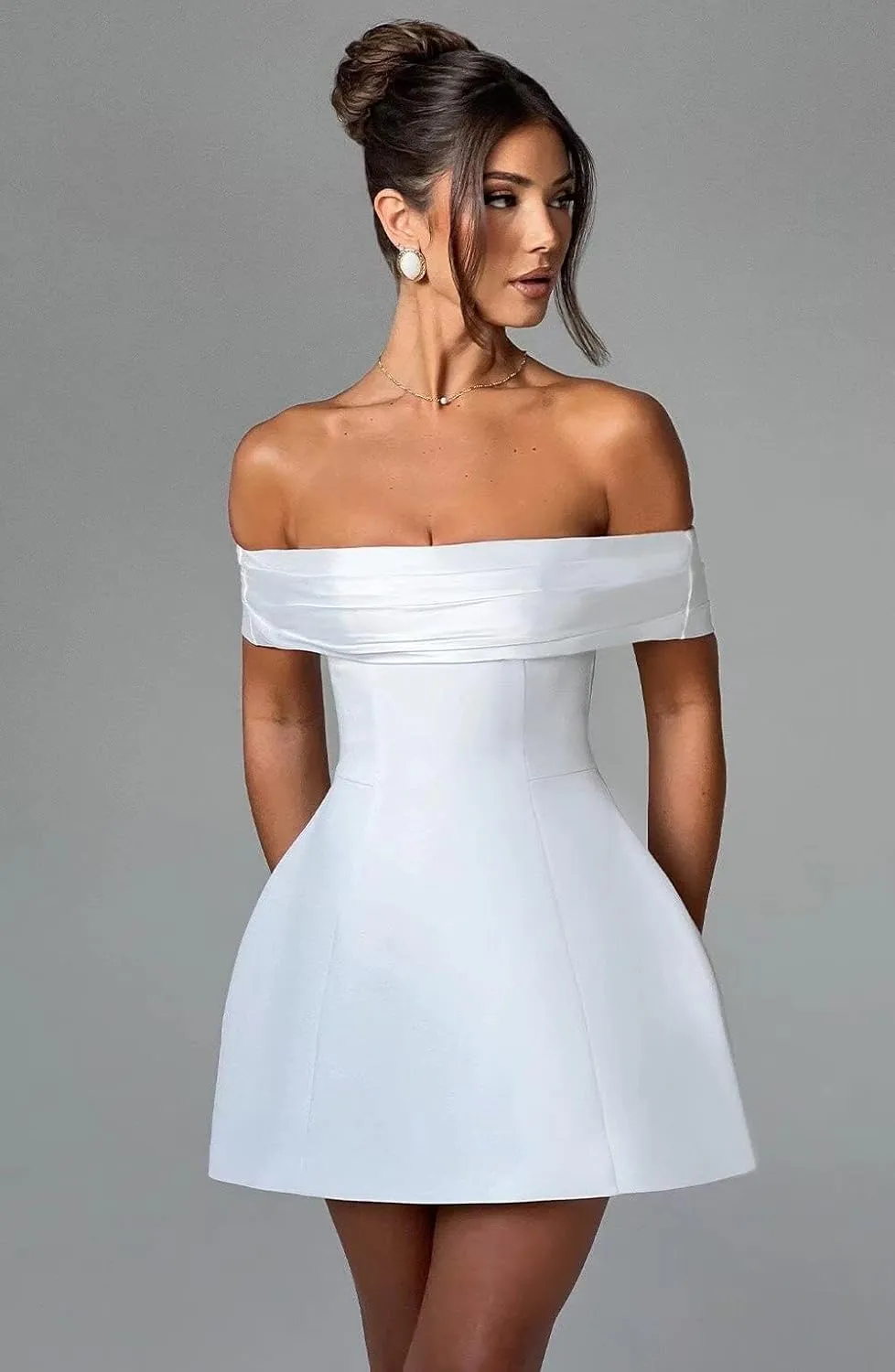 Basgute Short Wedding Dresses for Bride Beach Lace Applique Tulle Strapless Boho Corset Mini Bridal Dress