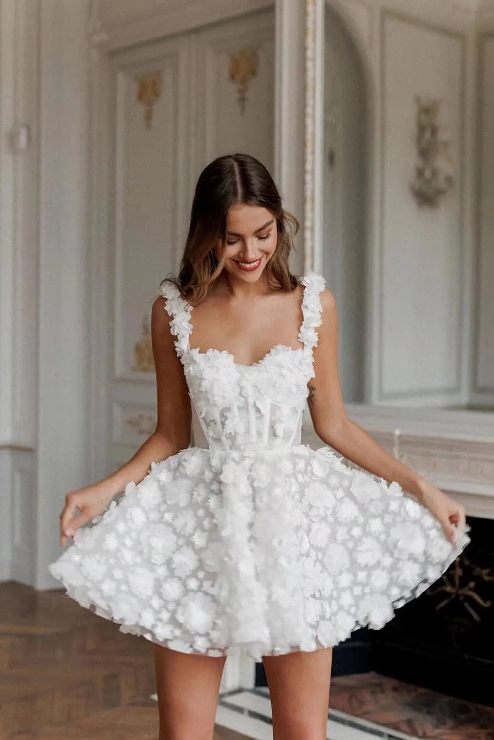 Basgute Short Wedding Dresses for Bride Beach Lace Applique Tulle Strapless Boho Corset Mini Bridal Dress