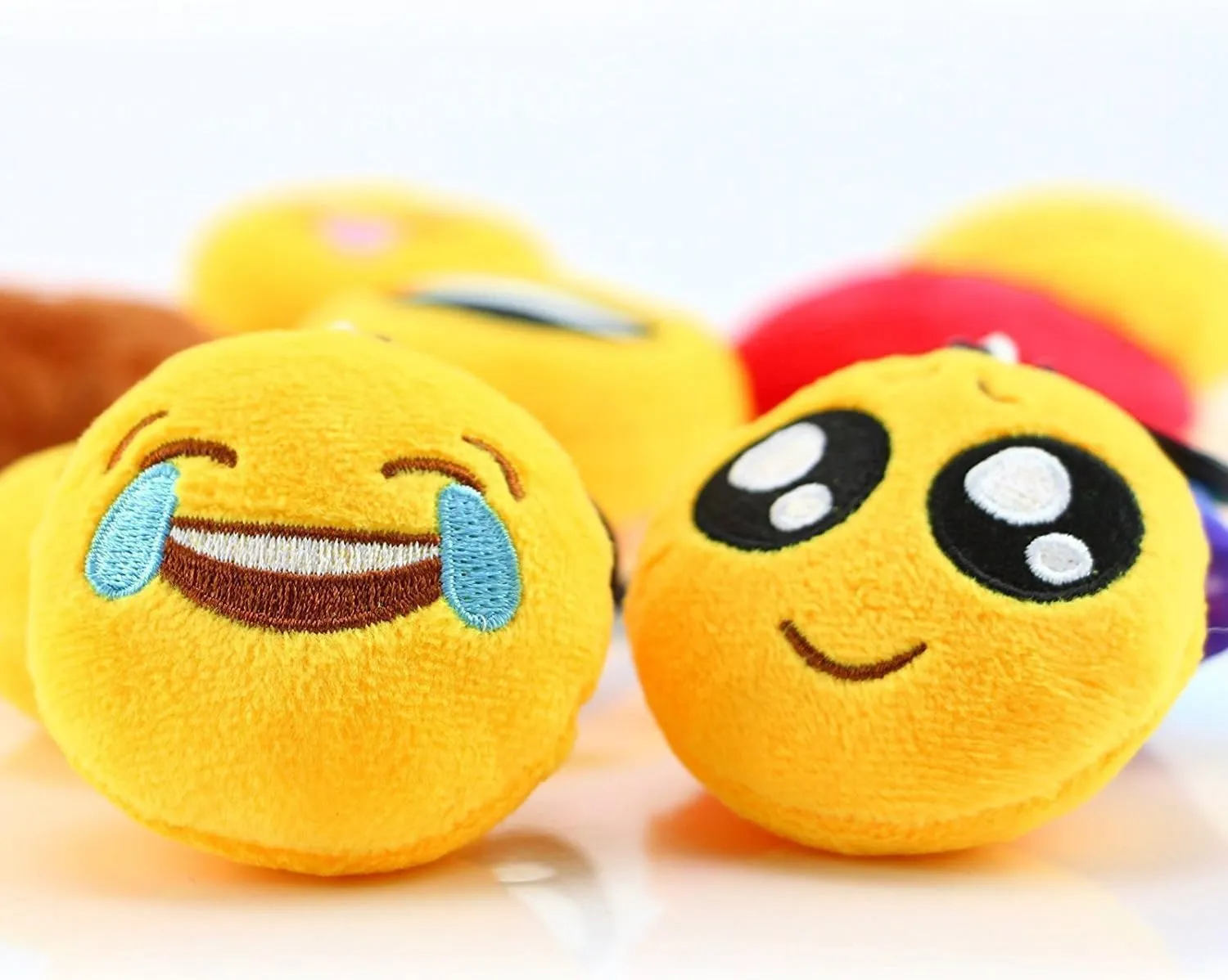 Dreampark emoticon Keychain, Emoticon Plush Key Chain Bulk Toy Valentine's Day Gifts Birthday Party Favors Supplies, Treasure Box Rewards Carnival Prizes Easter Basket Stuffers for Kids, 2" Set of 30