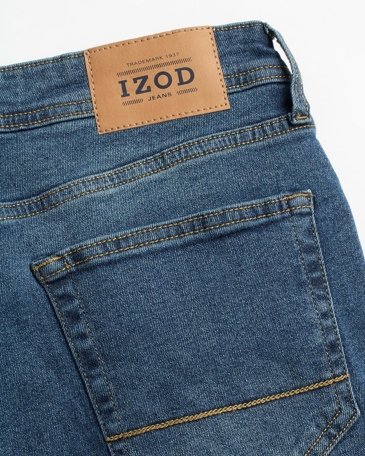 IZOD Men's Straight Fit Jeans - Comfortable Stretch Casual Pull On Denim Jeans for Men - Ultrasoft Men's Fashion Pants