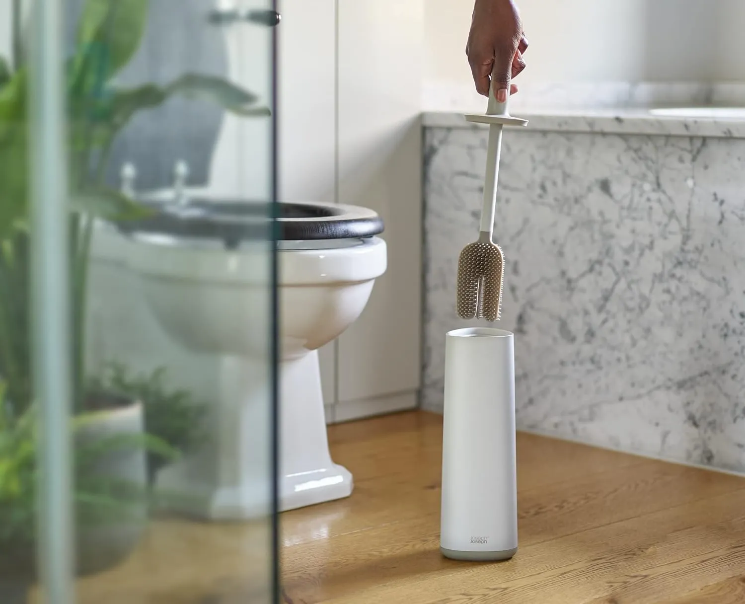 Joseph Joseph Flex 360 Advanced Toilet Brush with Matte Finish