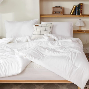 Litanika White Comforter King Size, 3 Pieces Lightweight Solid Bedding Comforter Set, All Season Fluffy Bed Set (104x90In Comforter & 2 Pillowcases)