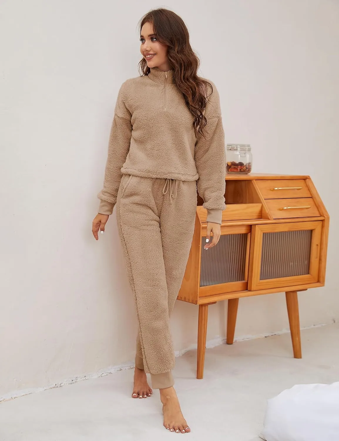 LTSCNRM Womens Fuzzy Pajamas Sets Lounge Fluffy Fleece Sleepwear Zip Up Pullover Pockets