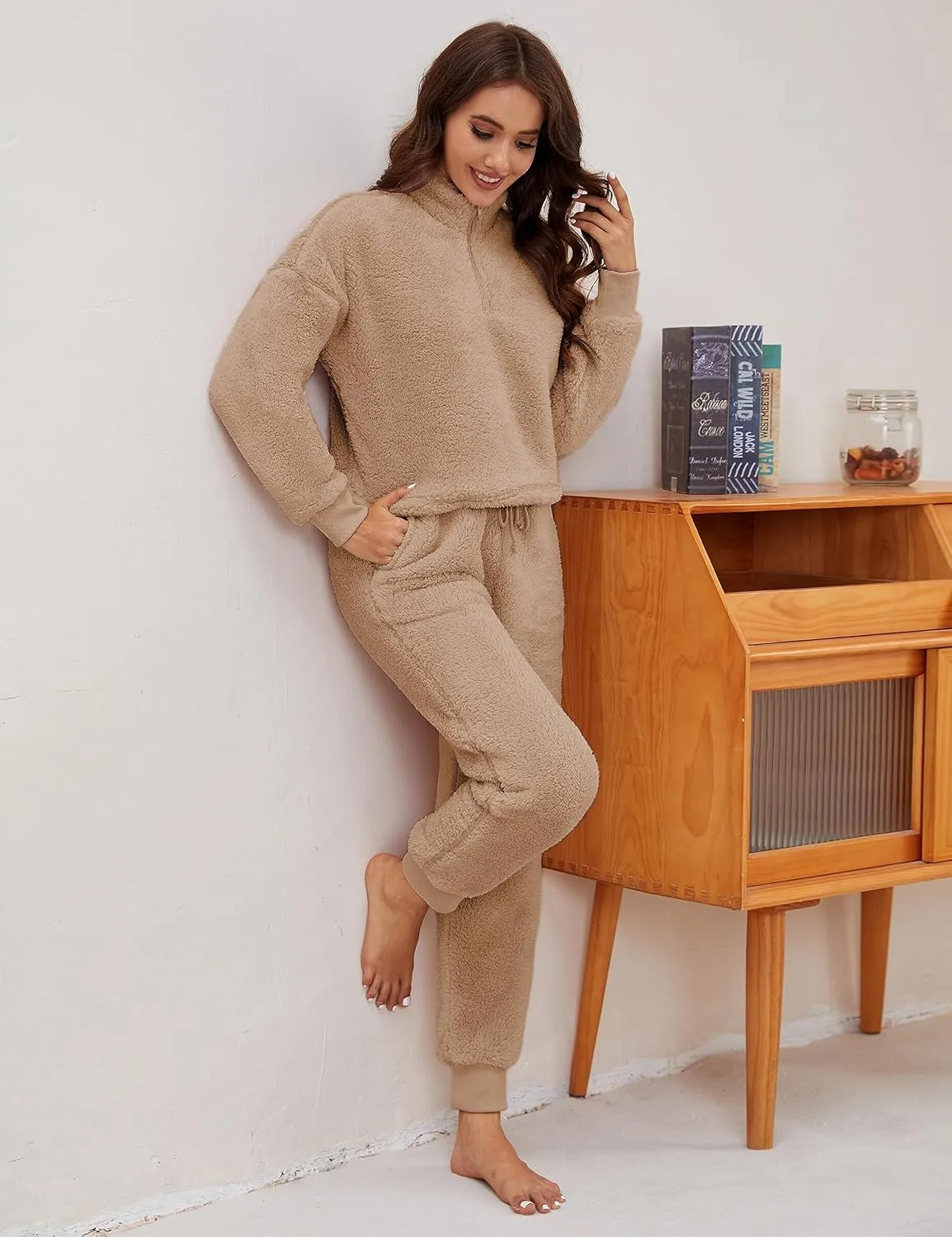 LTSCNRM Womens Fuzzy Pajamas Sets Lounge Fluffy Fleece Sleepwear Zip Up Pullover Pockets