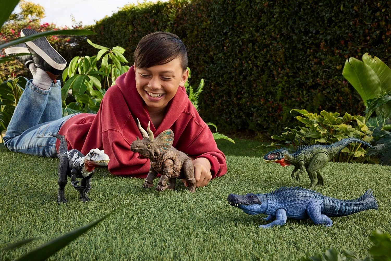 Mattel Jurassic World Rebirth Gigantic Thrashers Tyrannotitian Dinosaur Figure Toy, 2 Tail Activated Rampage Attacks, Digital Play