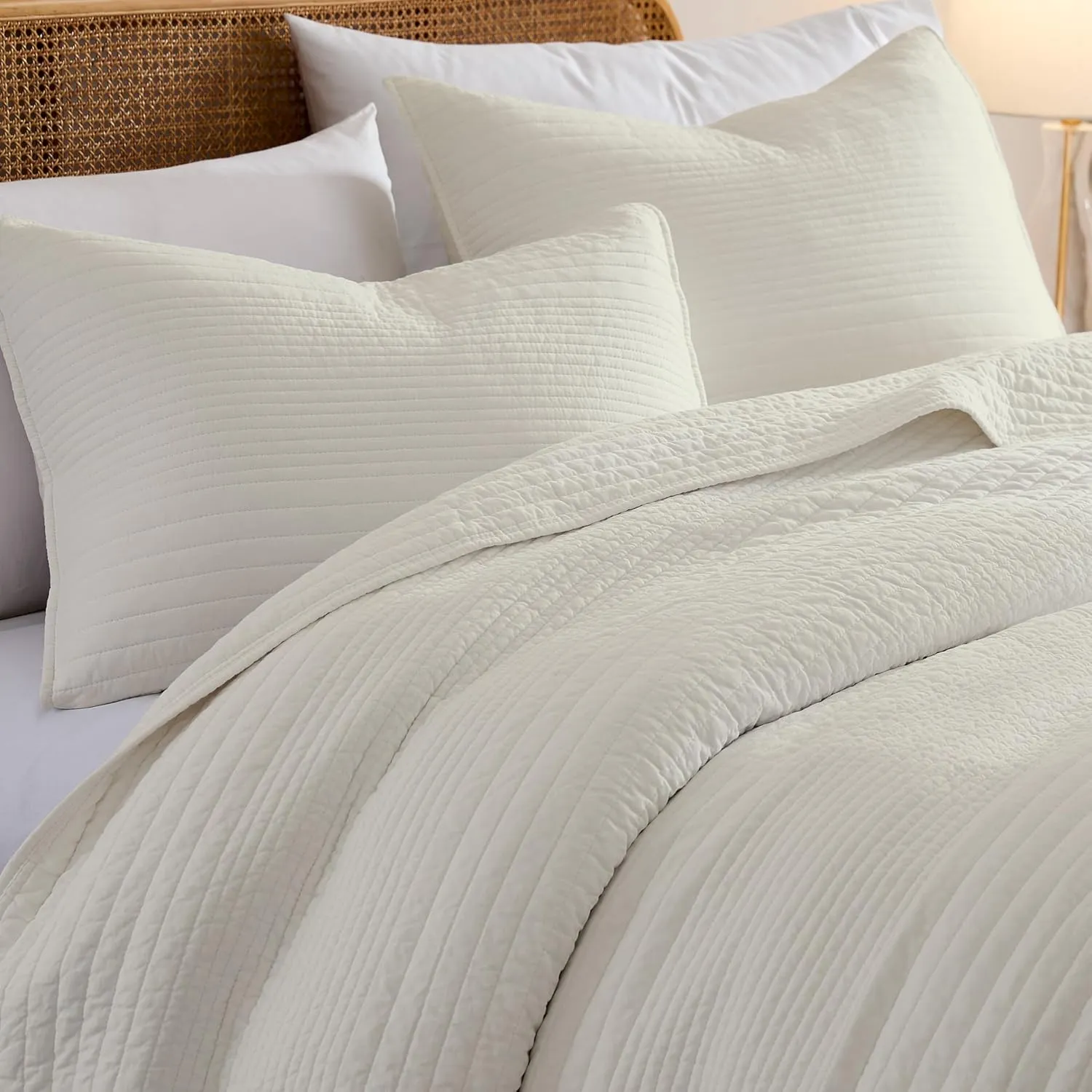 palassio Striped Beige 100% Cotton Quilt King Size Bedding Sets, Lightweight Crinkly Channel Pick Stitch Textured Bedspread Soft Shabby Chic Farmhouse Country Coverlet for All Season, 2 Shams