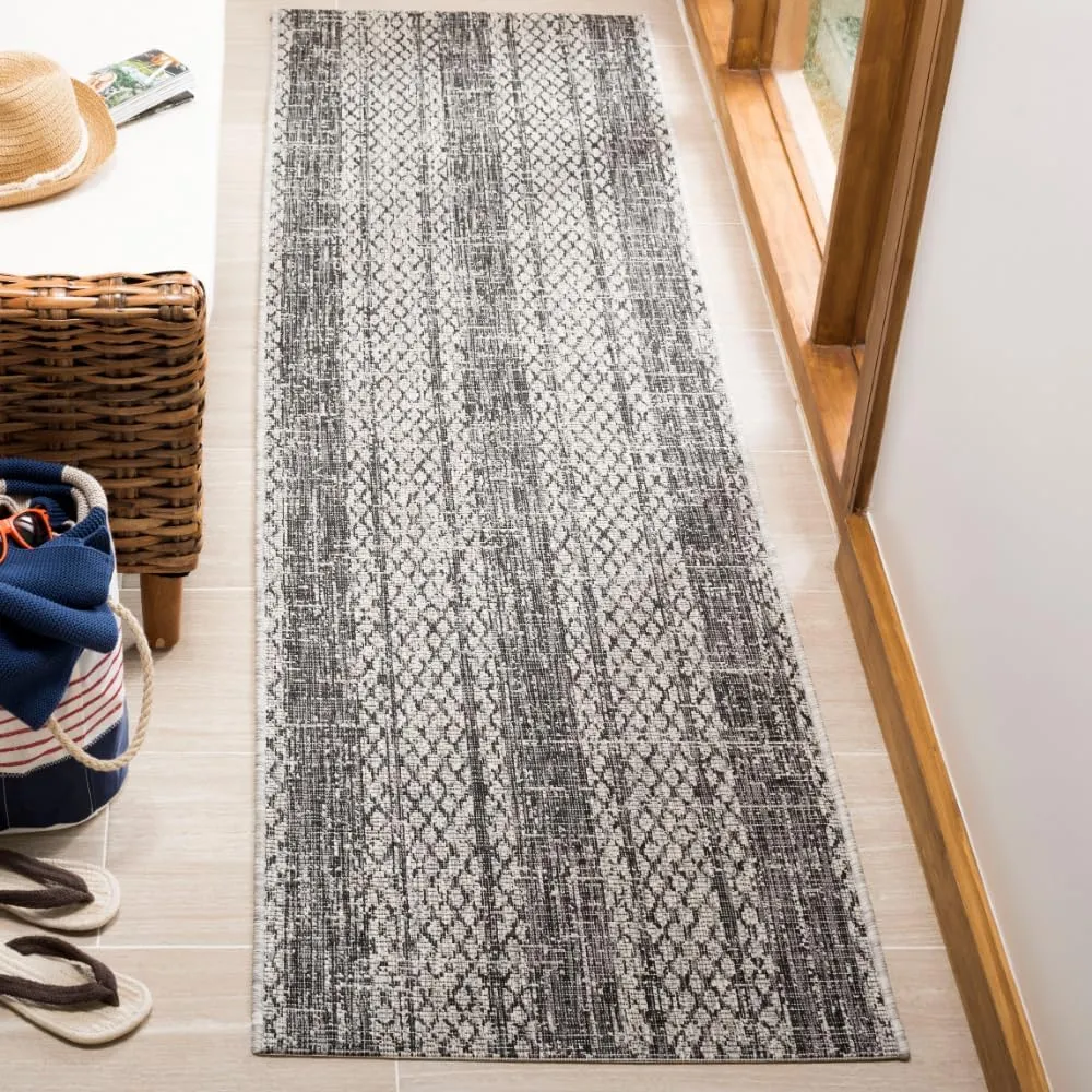 SAFAVIEH Courtyard Collection Runner Rug - 2'3" x 6'7", Light Grey & Black, Non-Shedding & Easy Care, Indoor/Outdoor & Washable-Ideal for Patio, Backyard, Mudroom (CY8736-37612)