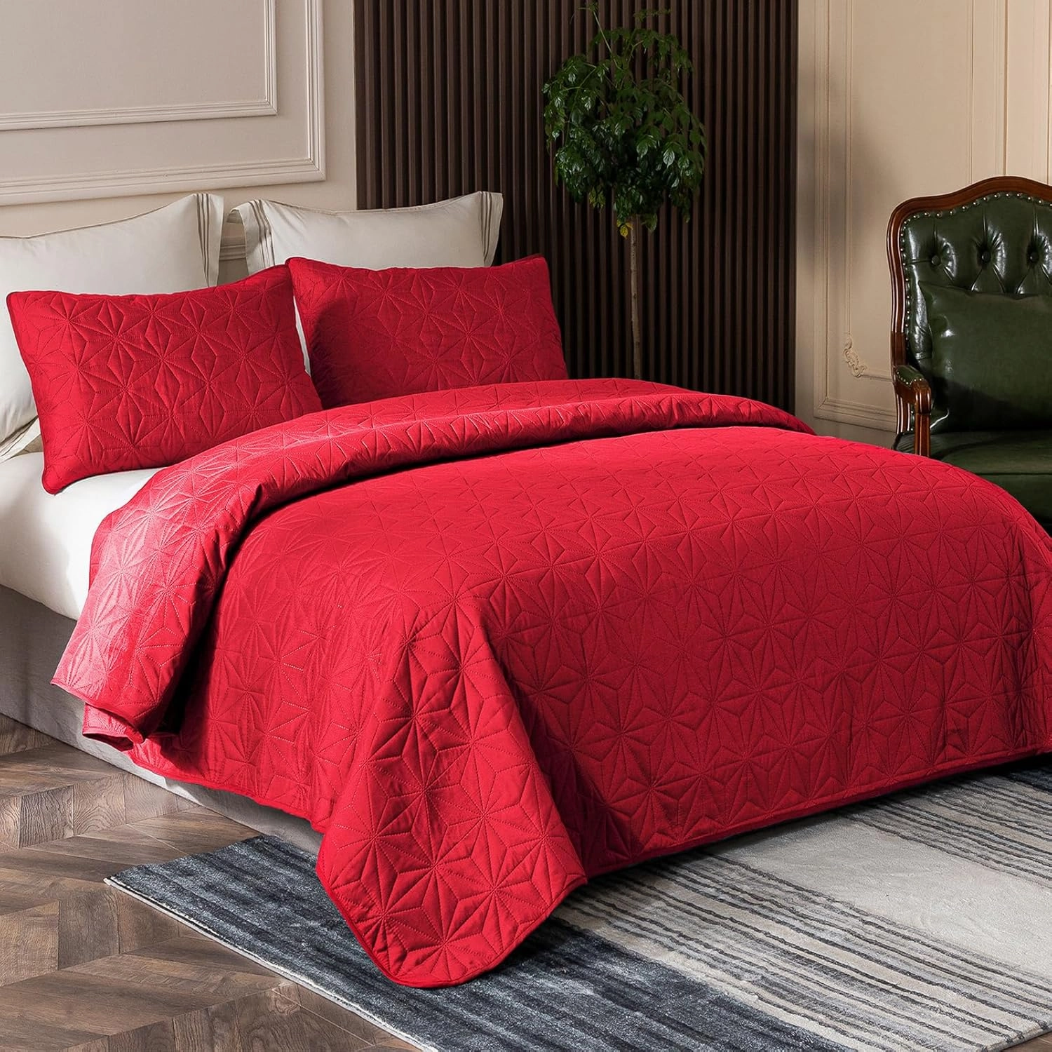 Whale Flotilla Queen Quilt Bedding Set, Soft Bright Red Bedspreads Quilts Queen Size for All Seasons, 3 Pieces Lightweight Geometric Star Pattern Coverlet