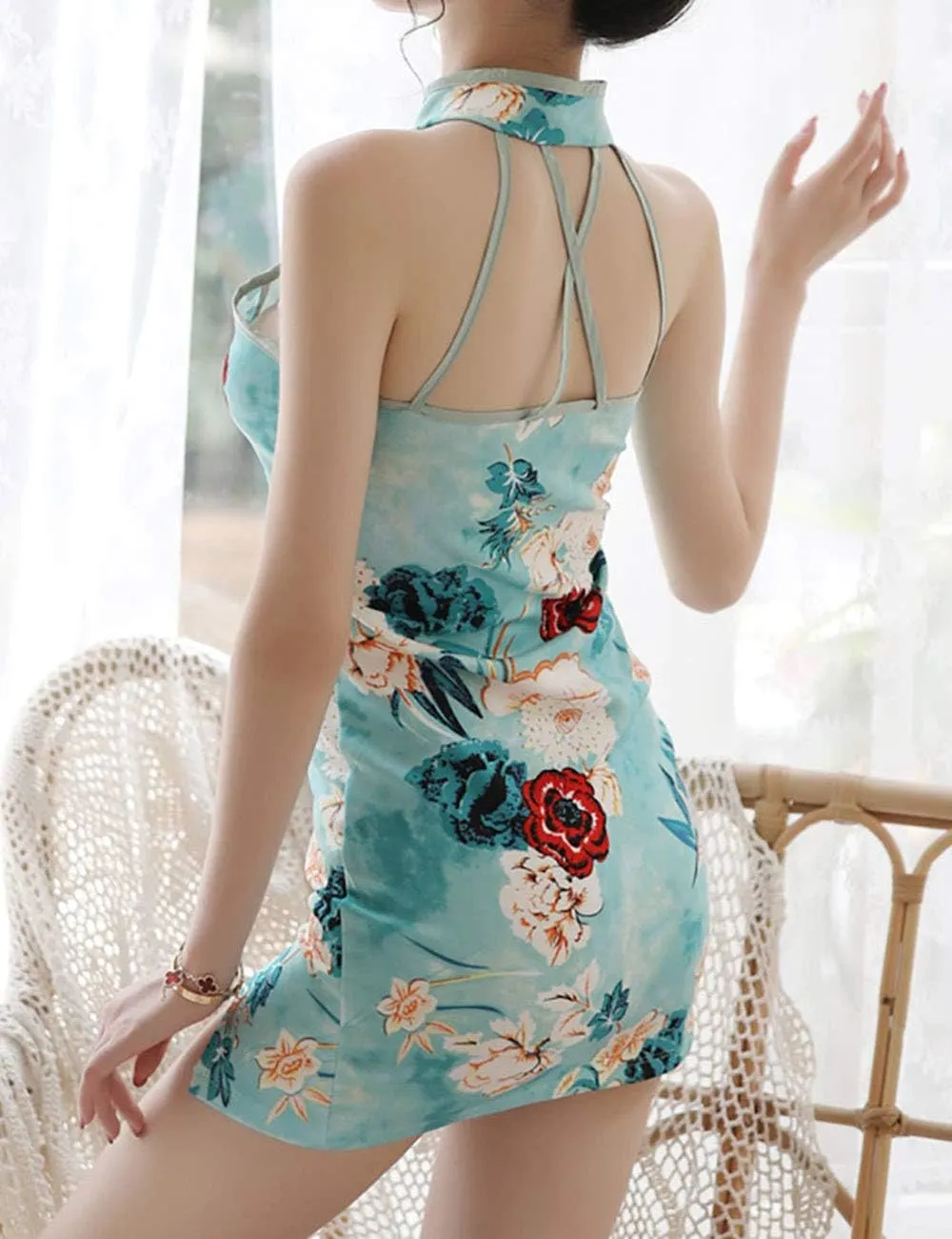 Women Sexy Cheongsam Dress Satin Chinese Qipao Traditional Style Split Short Dress Lady Tight Floral Wedding Dress Uniform