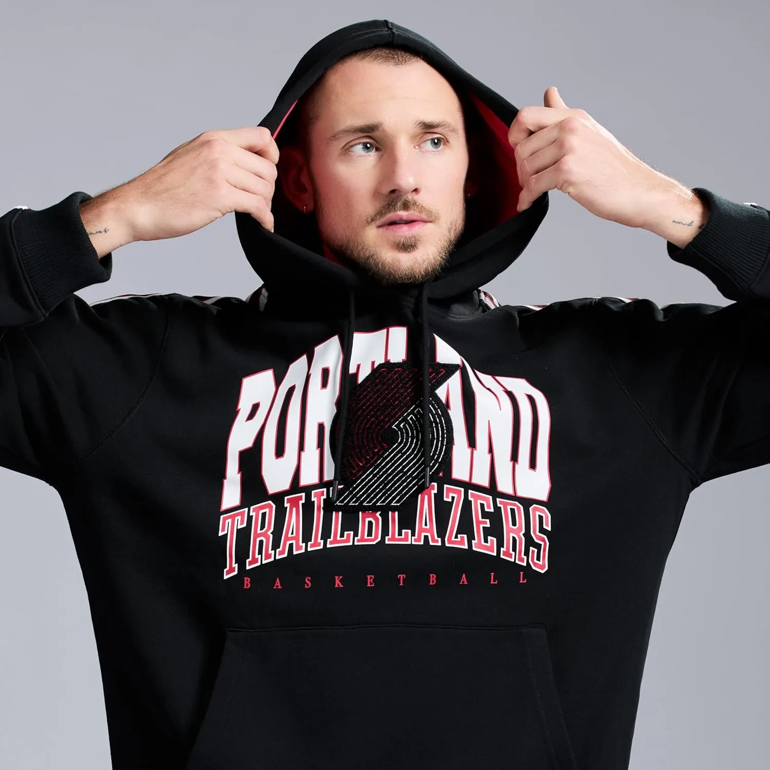 x NBA Officially Licensed Men's Long Sleeve Pullover Hoodie Fleece Heavyweight Sweatshirt