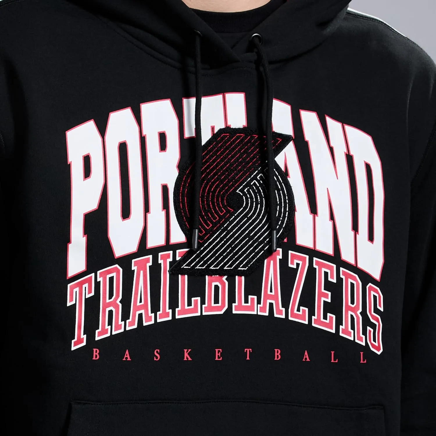 x NBA Officially Licensed Men's Long Sleeve Pullover Hoodie Fleece Heavyweight Sweatshirt